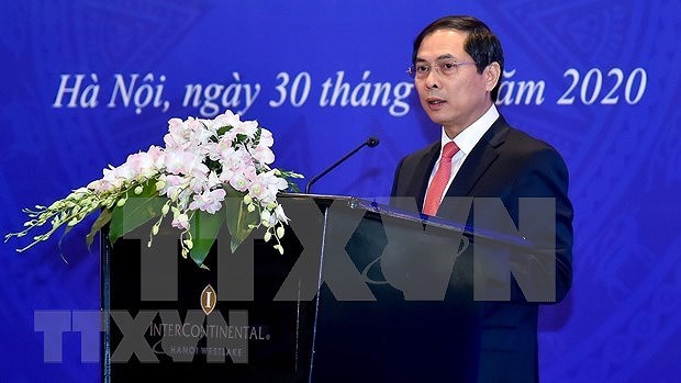 Resaltan en Vietnam aportes de diplomacia economica al desarrollo nacional hinh anh 1