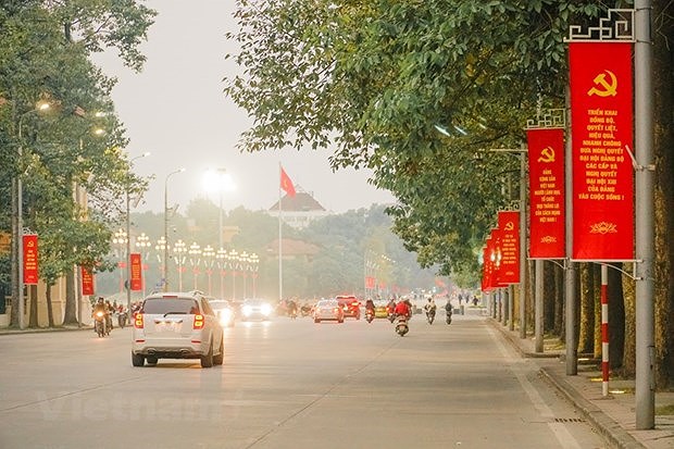 Hanoi reajusta actividades de transporte durante XIII Congreso Nacional del Partido Comunista hinh anh 1