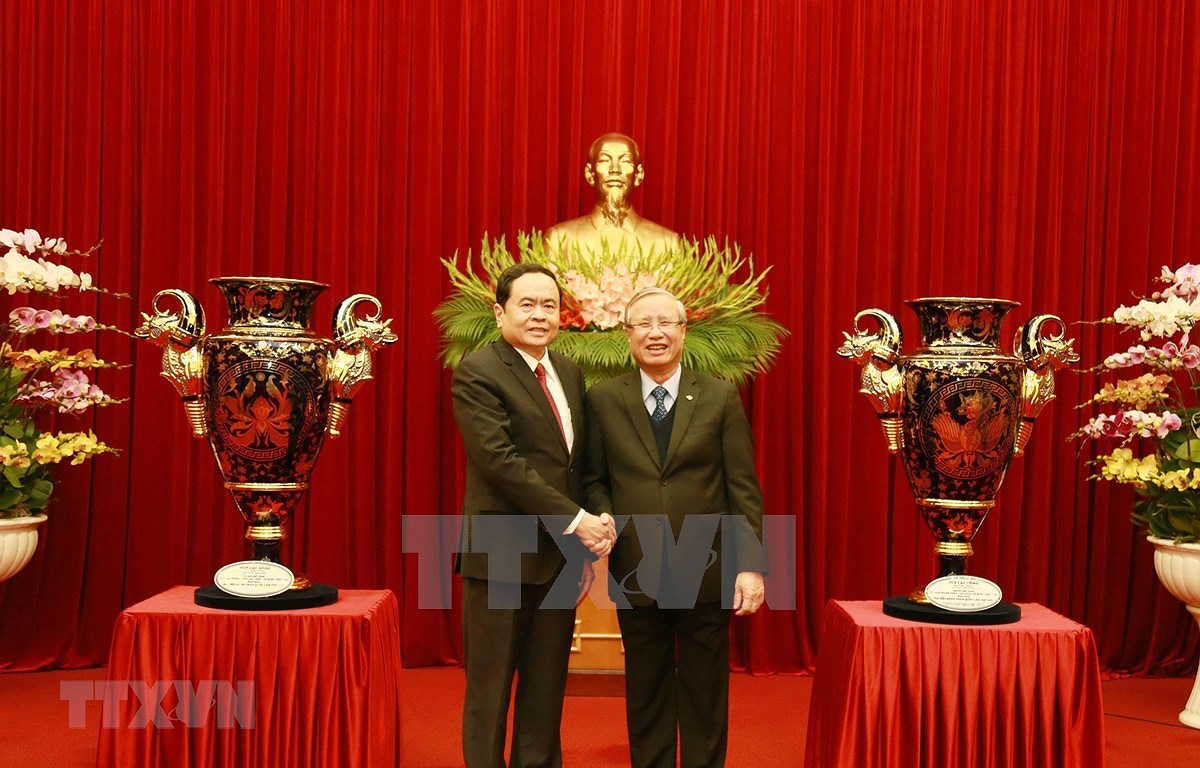 Pueblo vietnamita espera exito para el XIII Congreso Nacional del Partido hinh anh 1