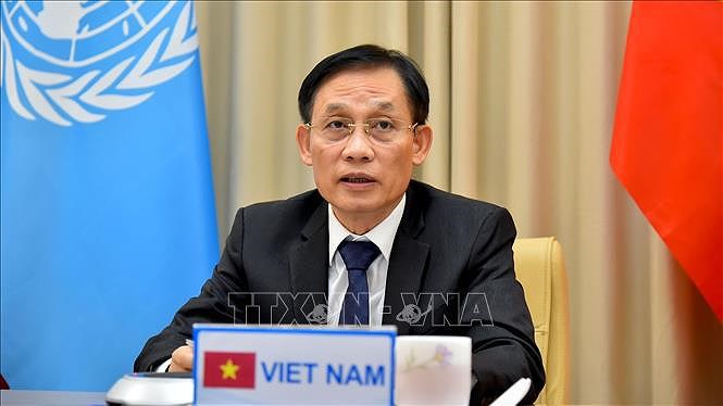 XIII Congreso del Partido Comunista de Vietnam: Construir una diplomacia integral y moderna hinh anh 1