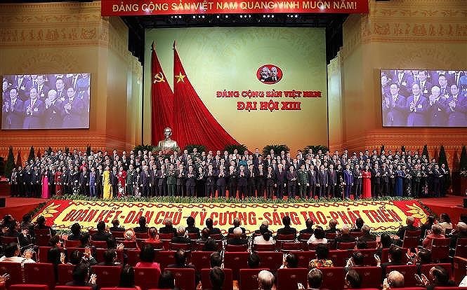 Exito del XIII Congreso Nacional del PCV creara base solida para el desarrollo de Vietnam hinh anh 1