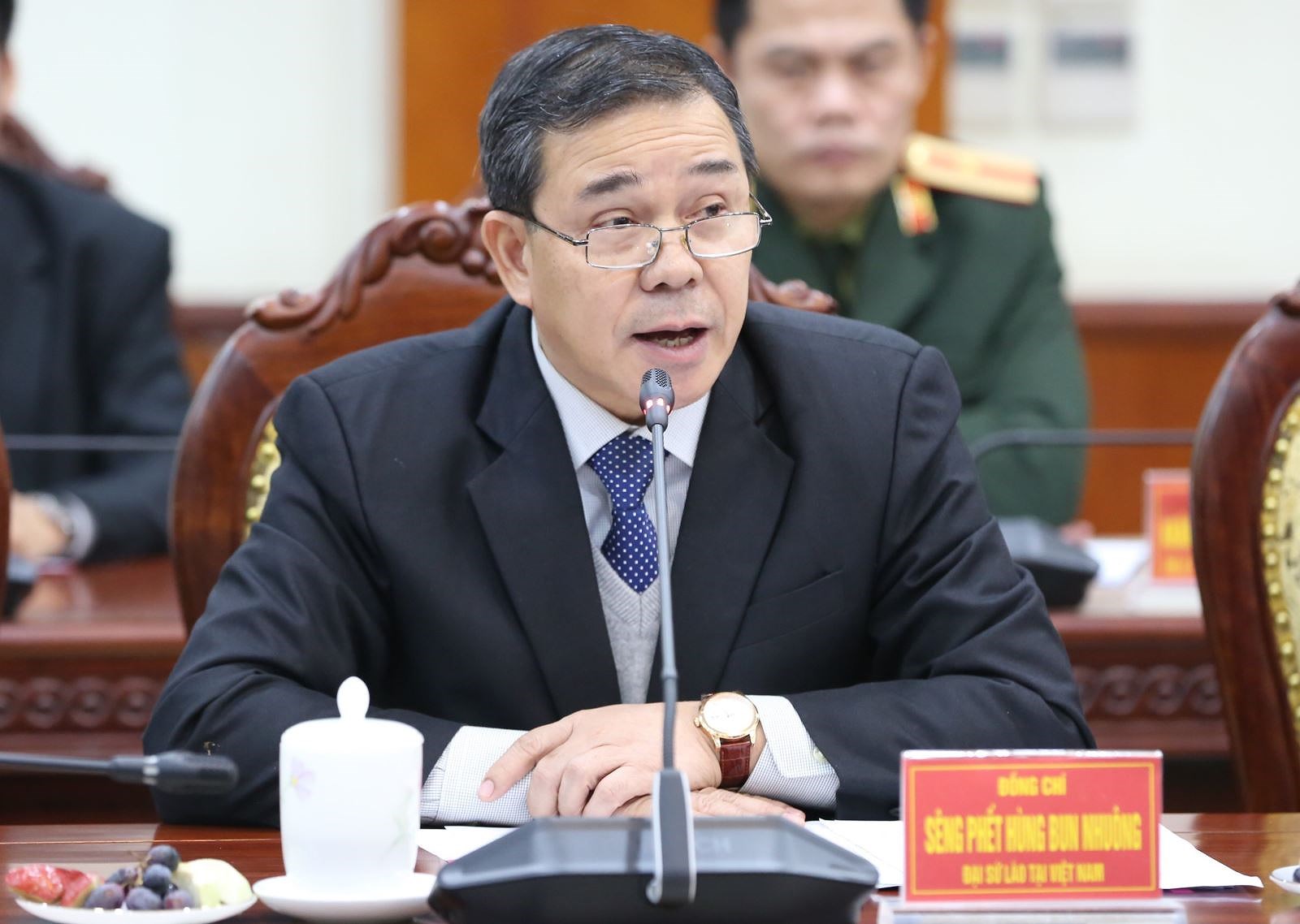 Elecciones en Vietnam evidencian democracia del socialismo, segun embajador laosiano hinh anh 2