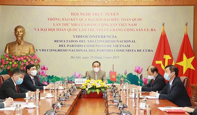 Informan resultados del congreso partidista de Vietnam a organizaciones politicas de Cuba y Rusia hinh anh 1