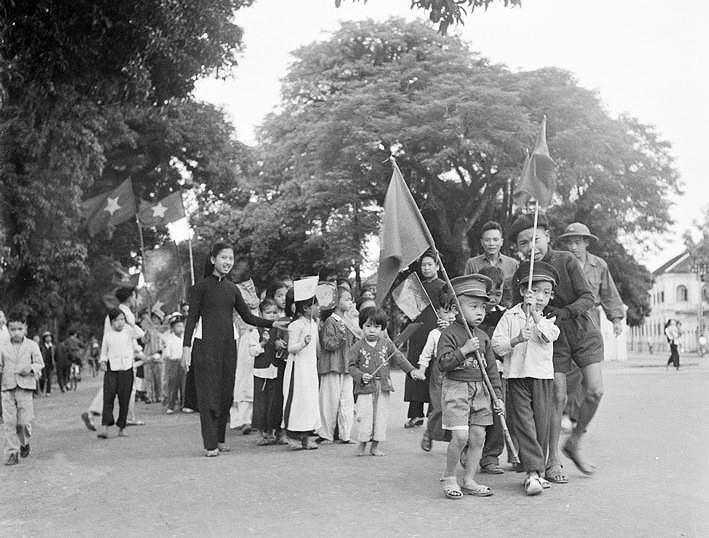 El 10 de octubre de 1954: Regreso del ejercito victorioso a Hanoi hinh anh 3