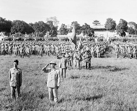 El 10 de octubre de 1954: Regreso del ejercito victorioso a Hanoi hinh anh 8