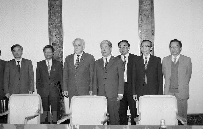 El VI Congreso Nacional del Partido Comunista de Vietnam: Determinacion para la renovacion hinh anh 7