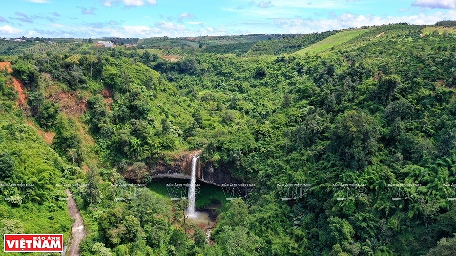 Нетронутыи водопад Лиенгнунг hinh anh 1